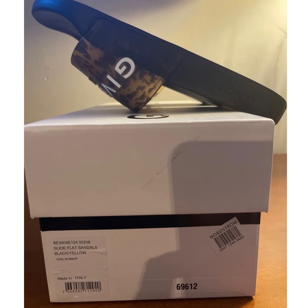 Authentic Givenchy Tortoise Pool Slides - image 5